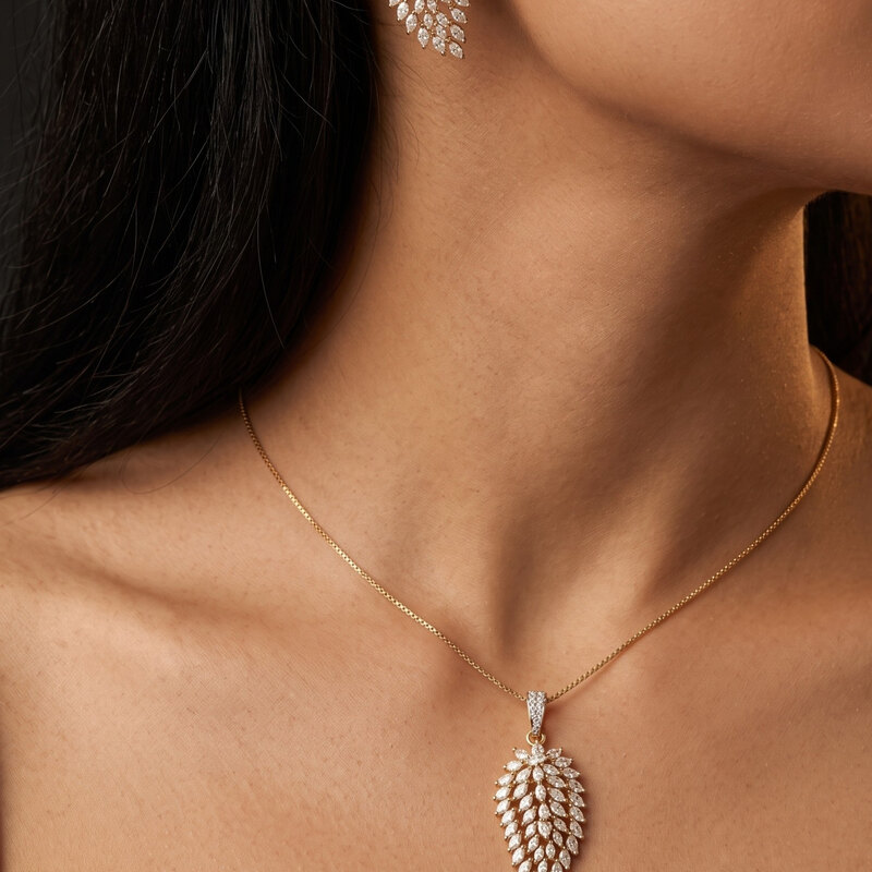 Leaf Pendant Set with Studs